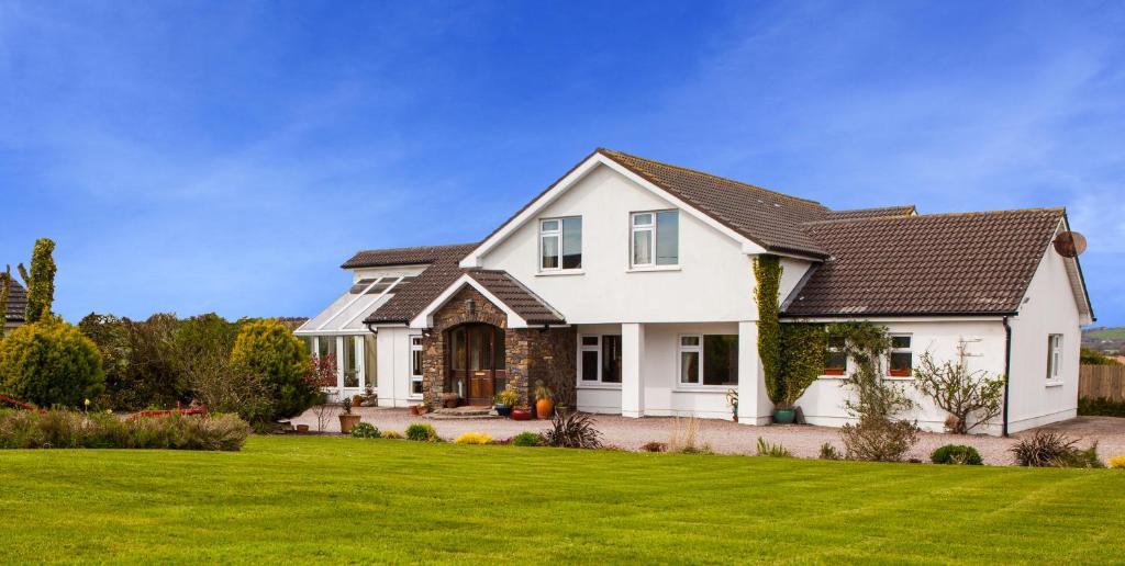 Sunville Bed And Breakfast Ballycotton Esterno foto